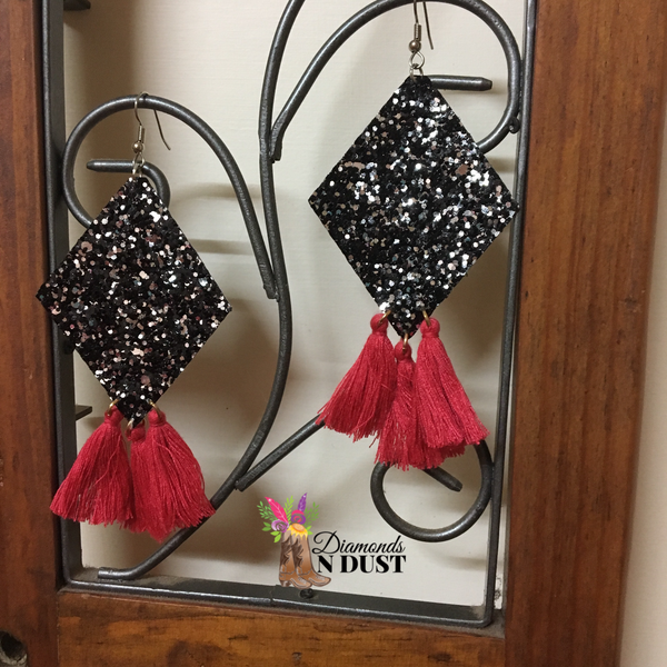 Leatherette & Tassel dangle earrings