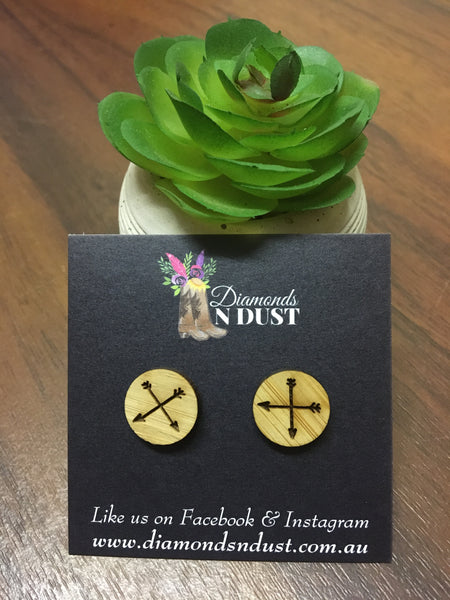 Bamboo Arrow stud earrings (2 sizes)