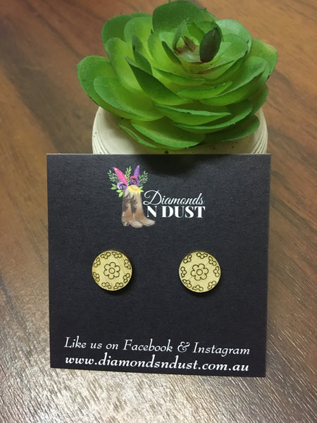 Bamboo Flower Stud Earrings