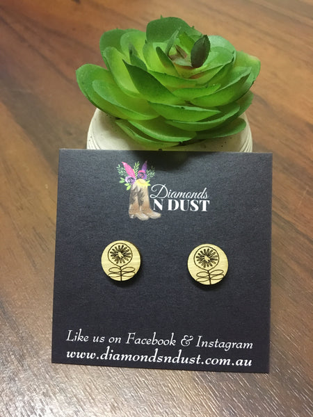 Bamboo Flower Stud Earrings